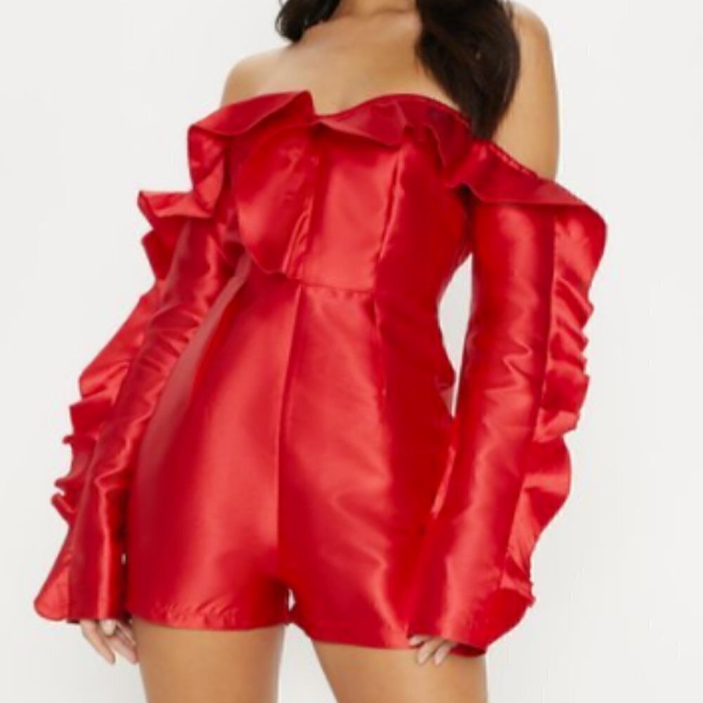 nwt- PrettyLittle Thing- SCARLET/DEVIL ROMPER - Picture 8 of 10